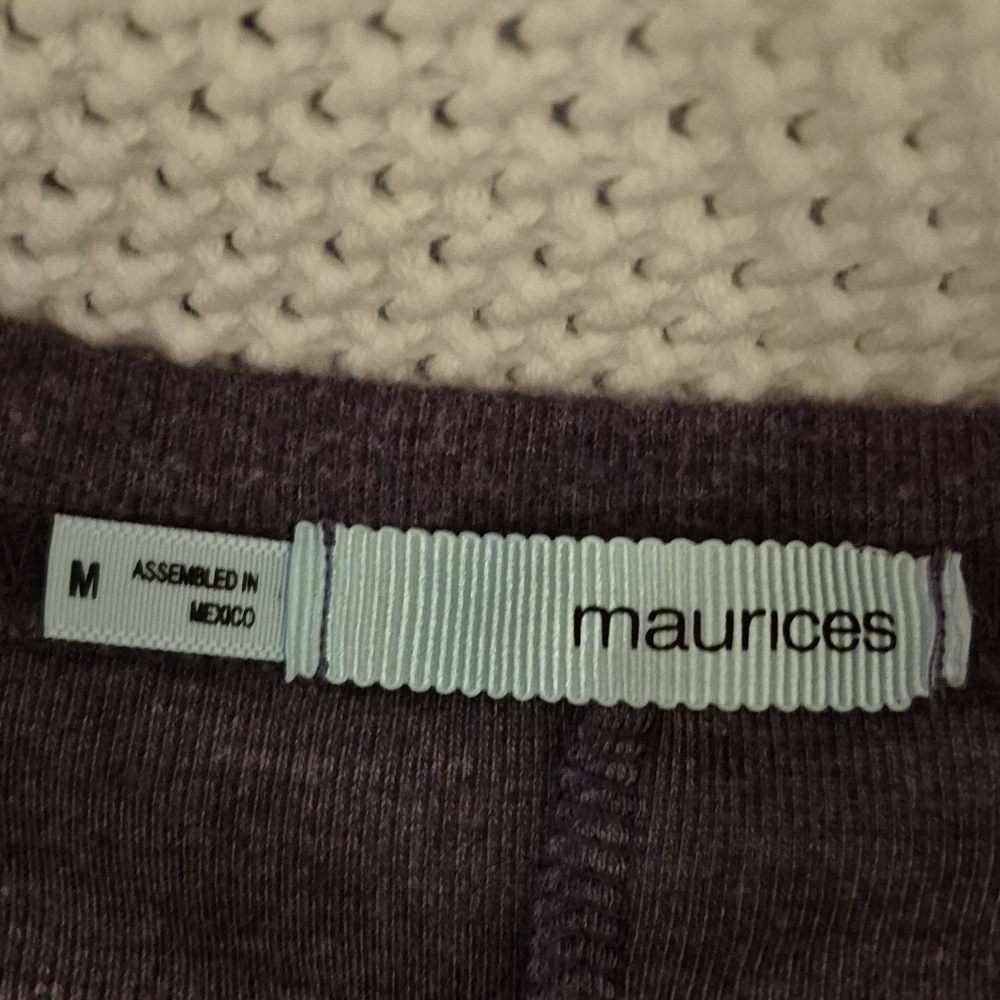 Slouchy Weekend Long Sleeves - Picture 4 of 5